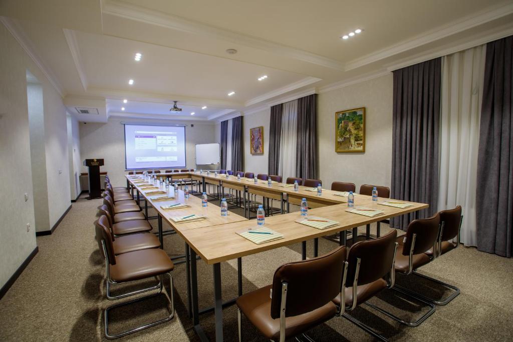 Navruz Hotel Tashkent