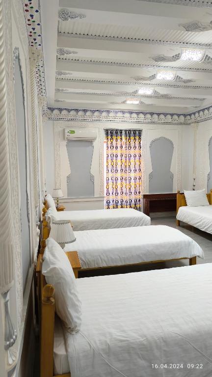 Hotel Bibikhanum