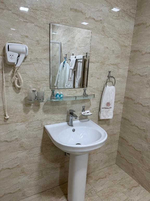 Grand Art Premium Hotel