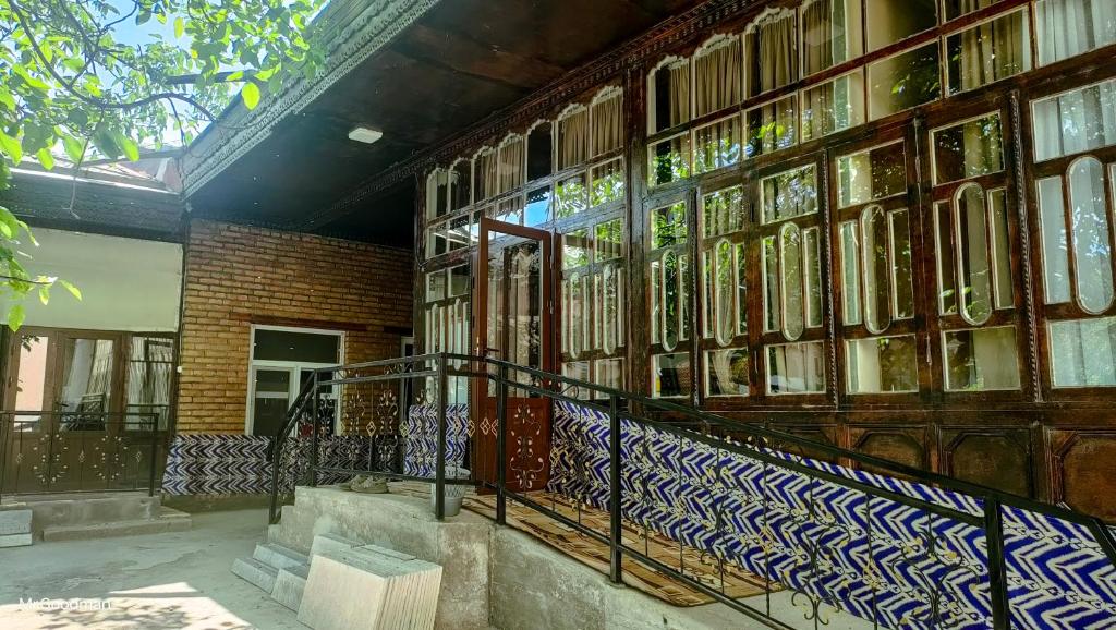 "Sofia" Guest House
