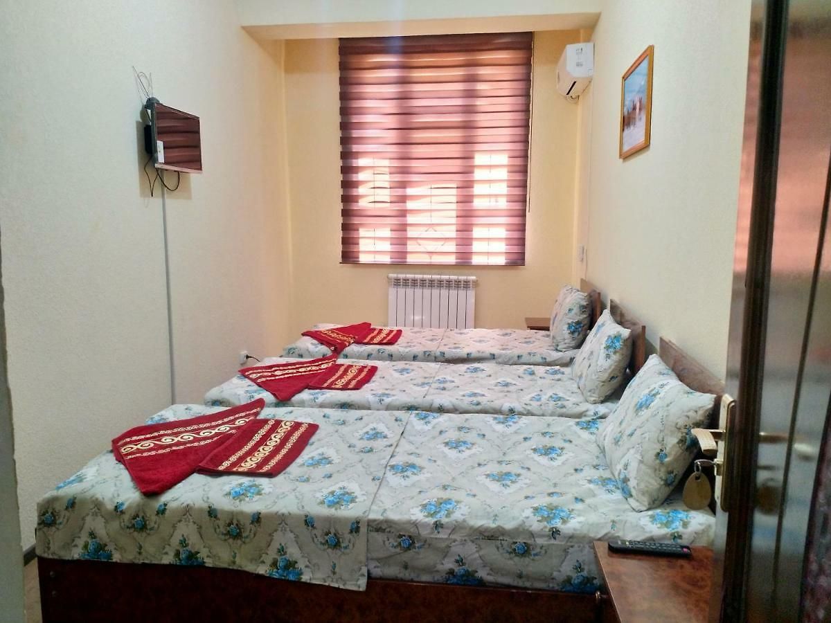 Hostel Mukarram