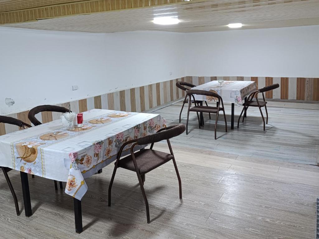 Dilnura Guest House