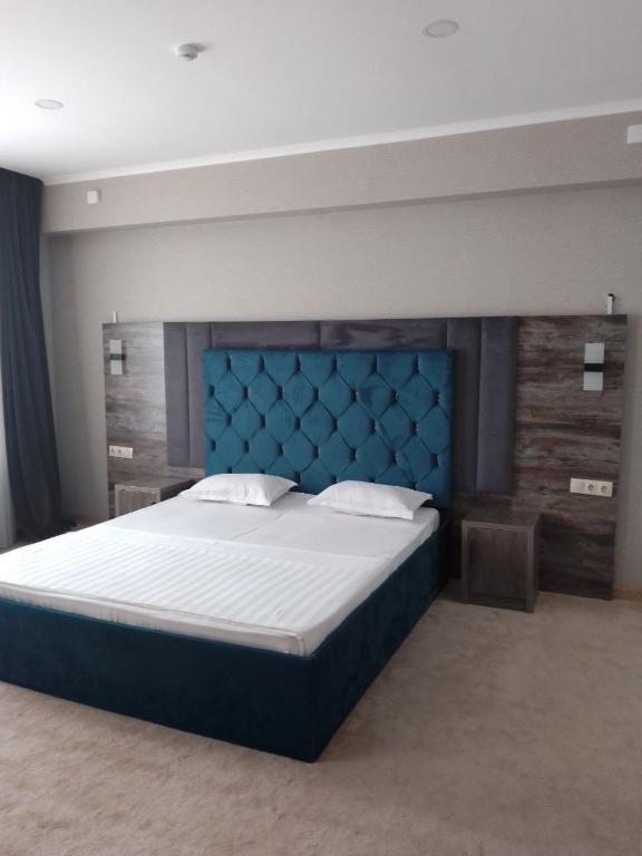 Reikartz Bahor Bukhara