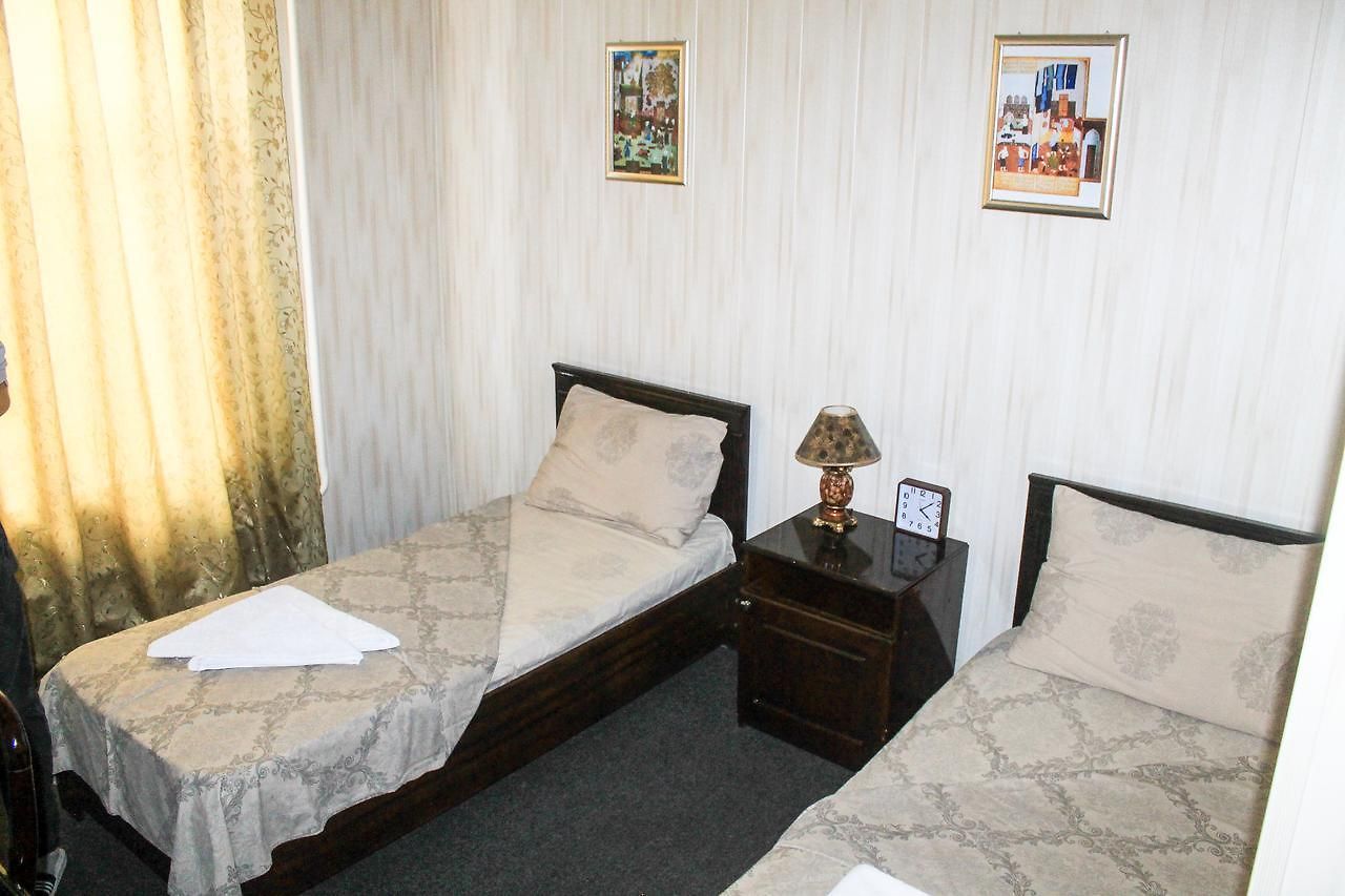 Lux Hotel