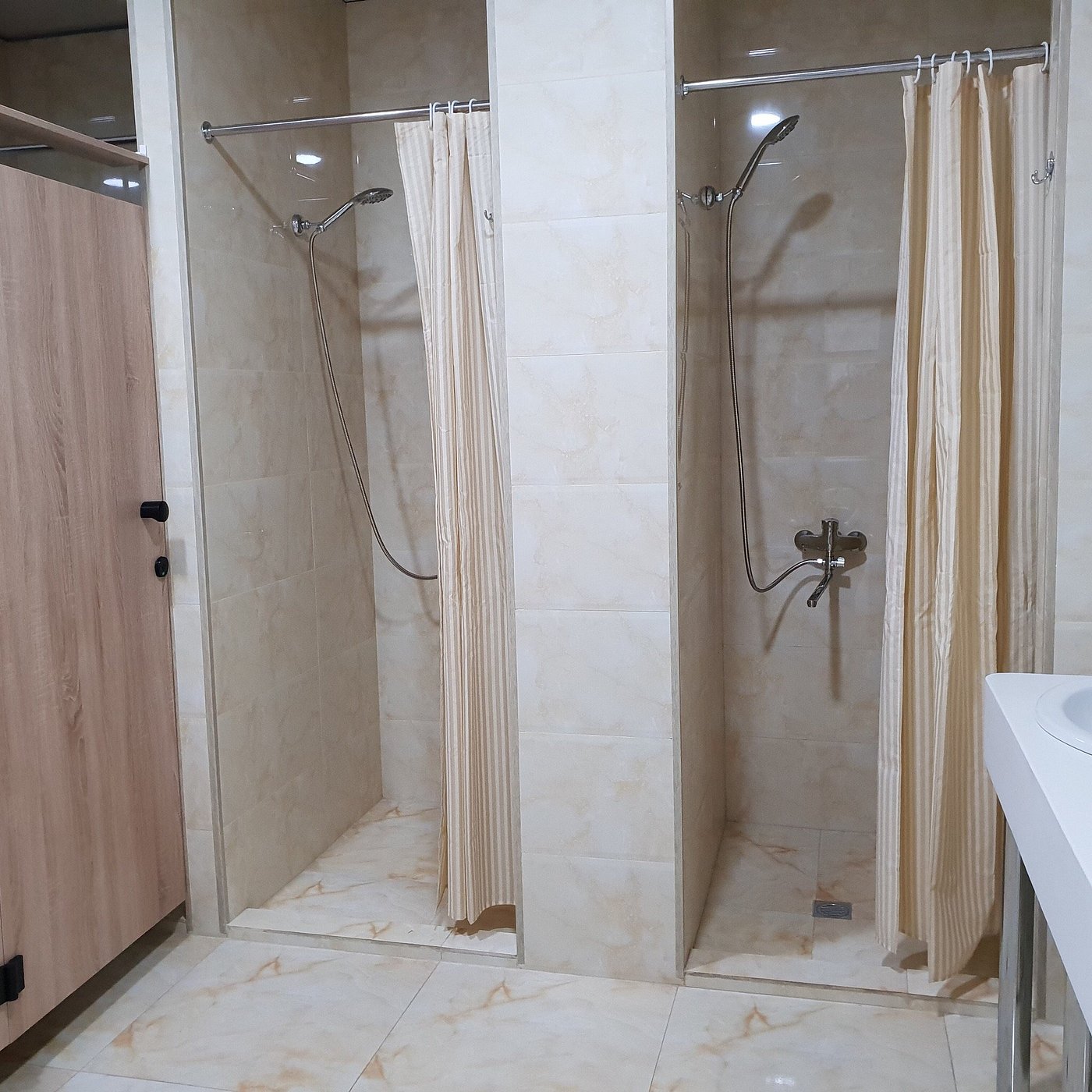 "Kapsula" Yotoqxonasi