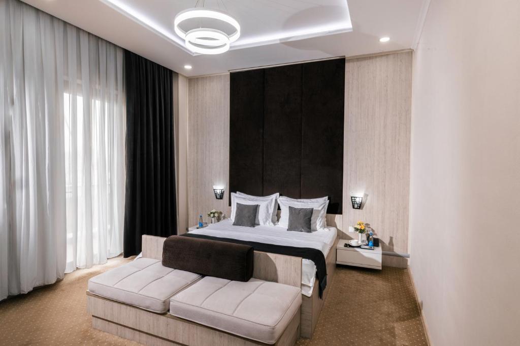 Art Regency Premium