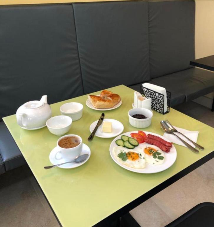 Almaz Hotel