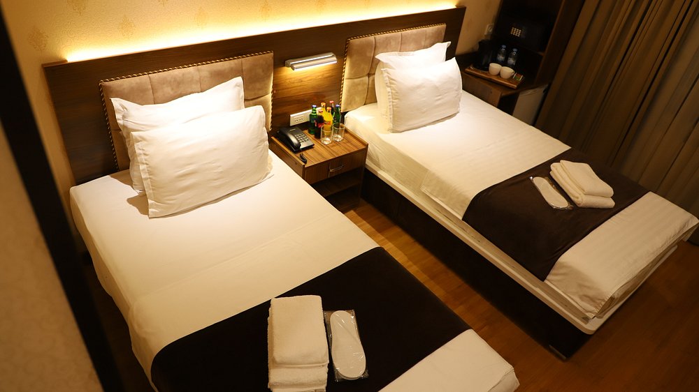 Mekhnat Hotel