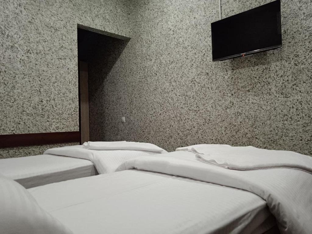 Taxtapul Hotel