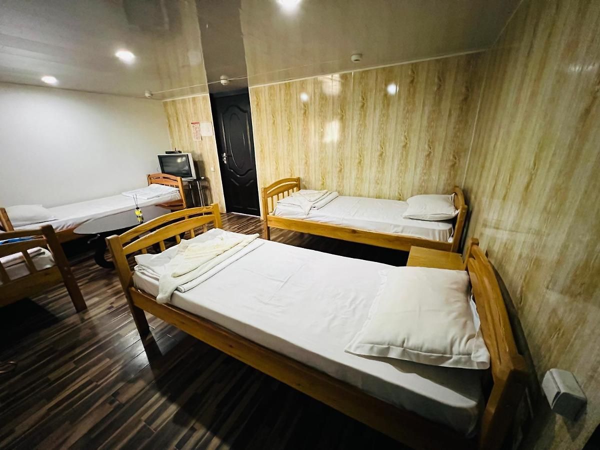 河畔酒店