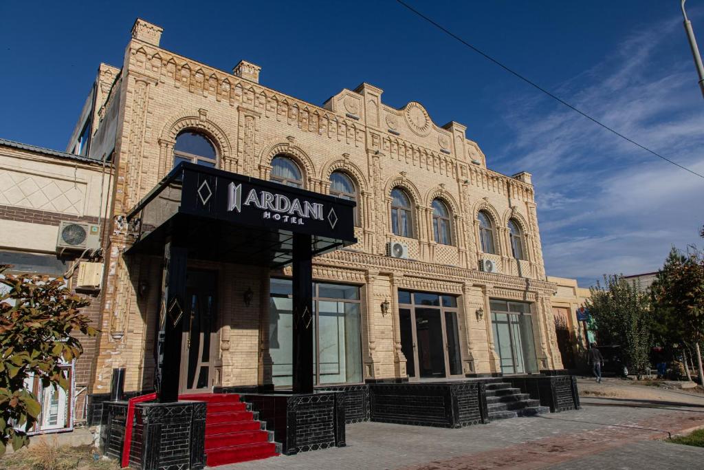 Ardani Hotel