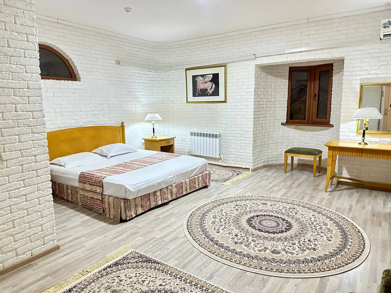 Marakand Saroyi Mehmonxonasi