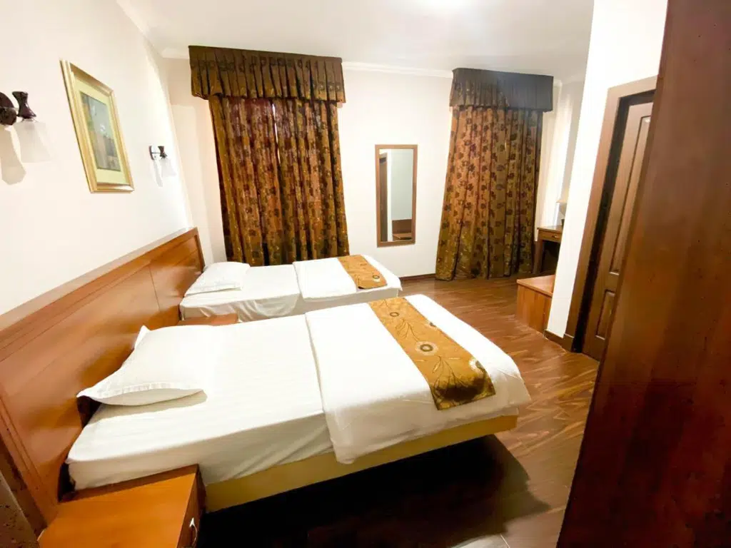 Hotel Registon