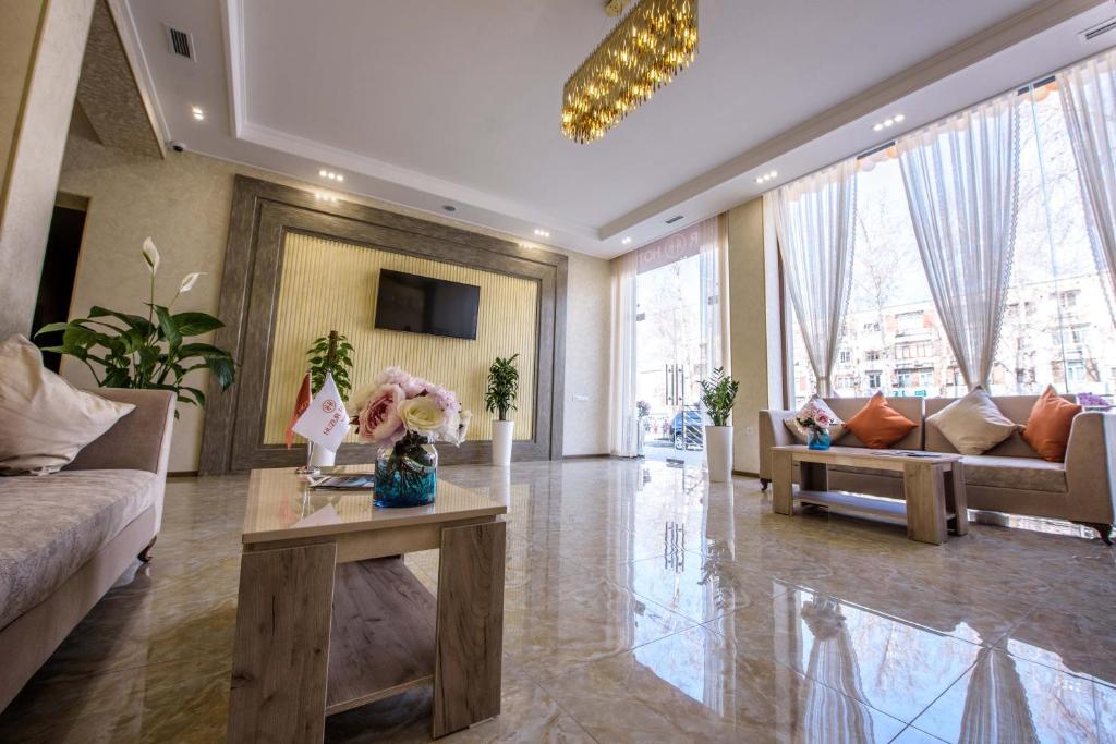 Huzur Hotel Tashkent