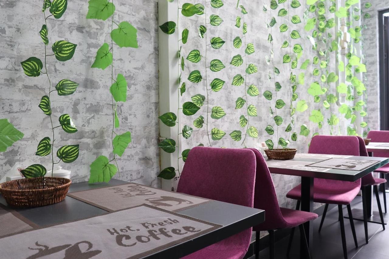 Bobur Hotel
