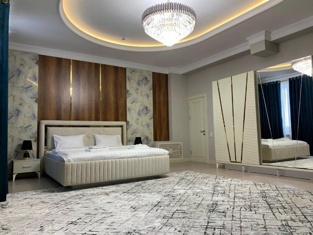 Nur Makon Hotel