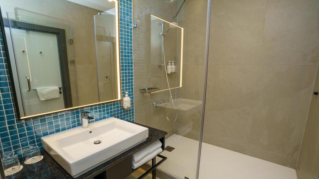 Holiday Inn Tashkent City, an IHG Hotel