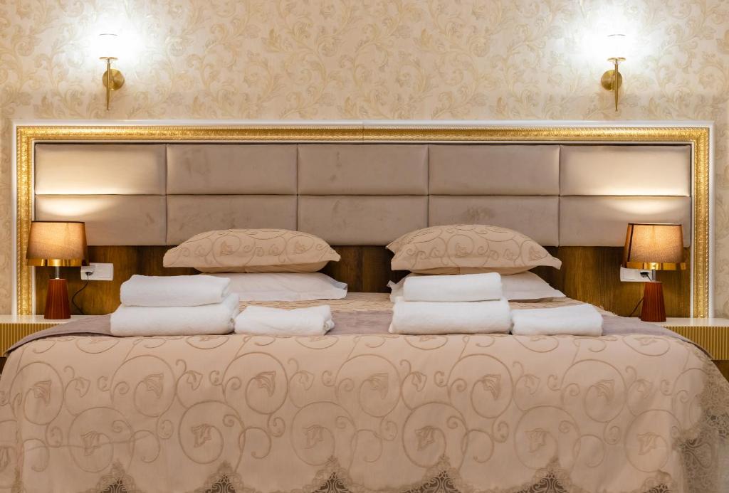 Renaissance Boutique Hotel