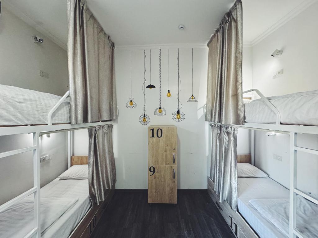 Family Registan Hotel