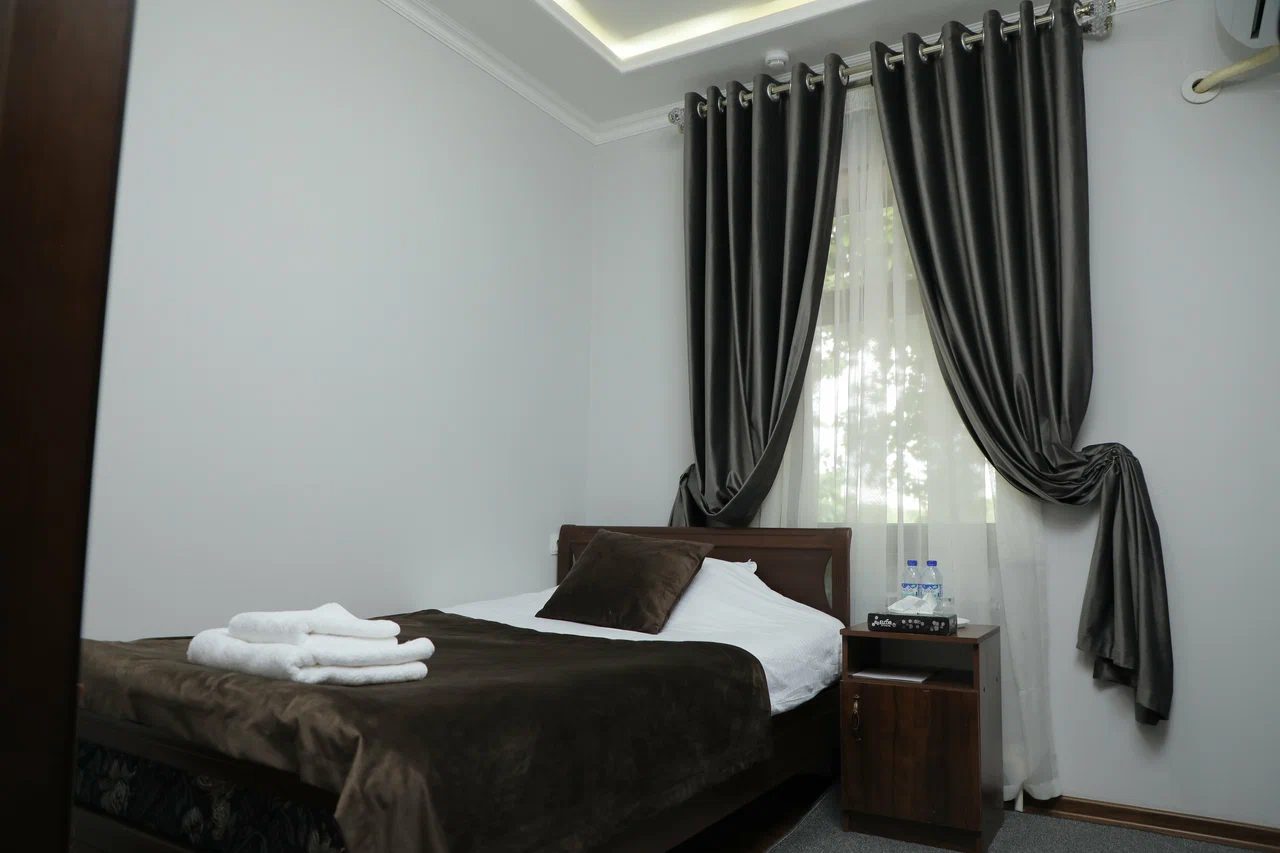 Hotel Brick House