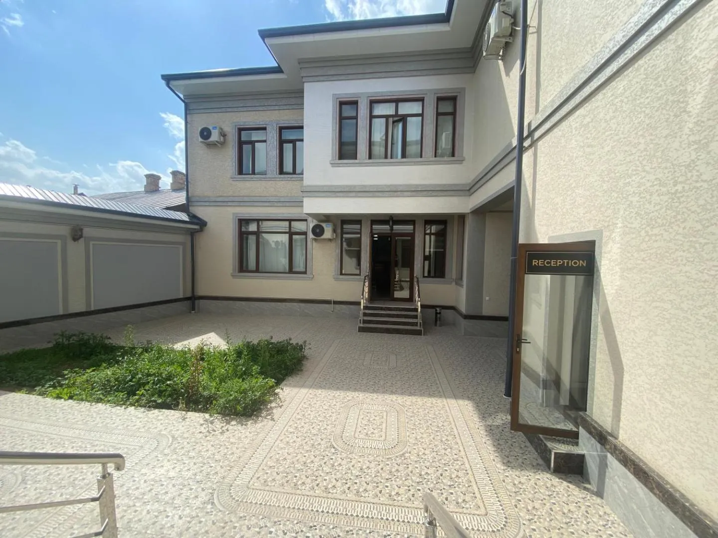 Lalibey Hotel