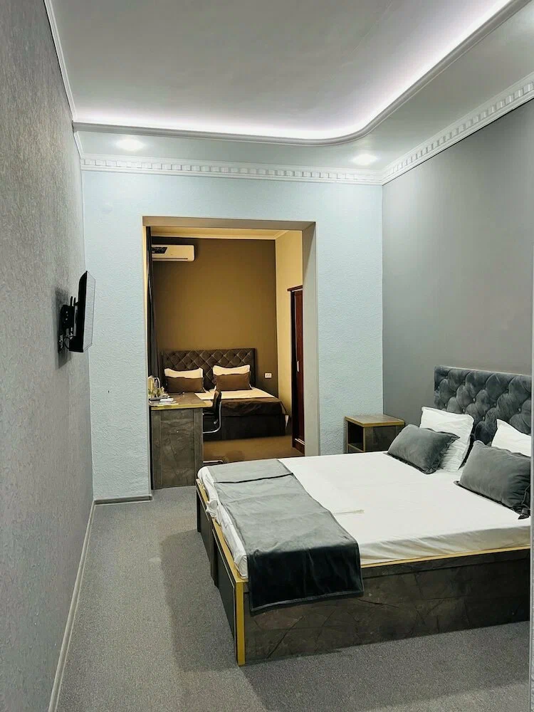 The Art Hotel