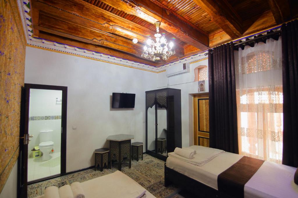 Mukhlisabegim Hotel