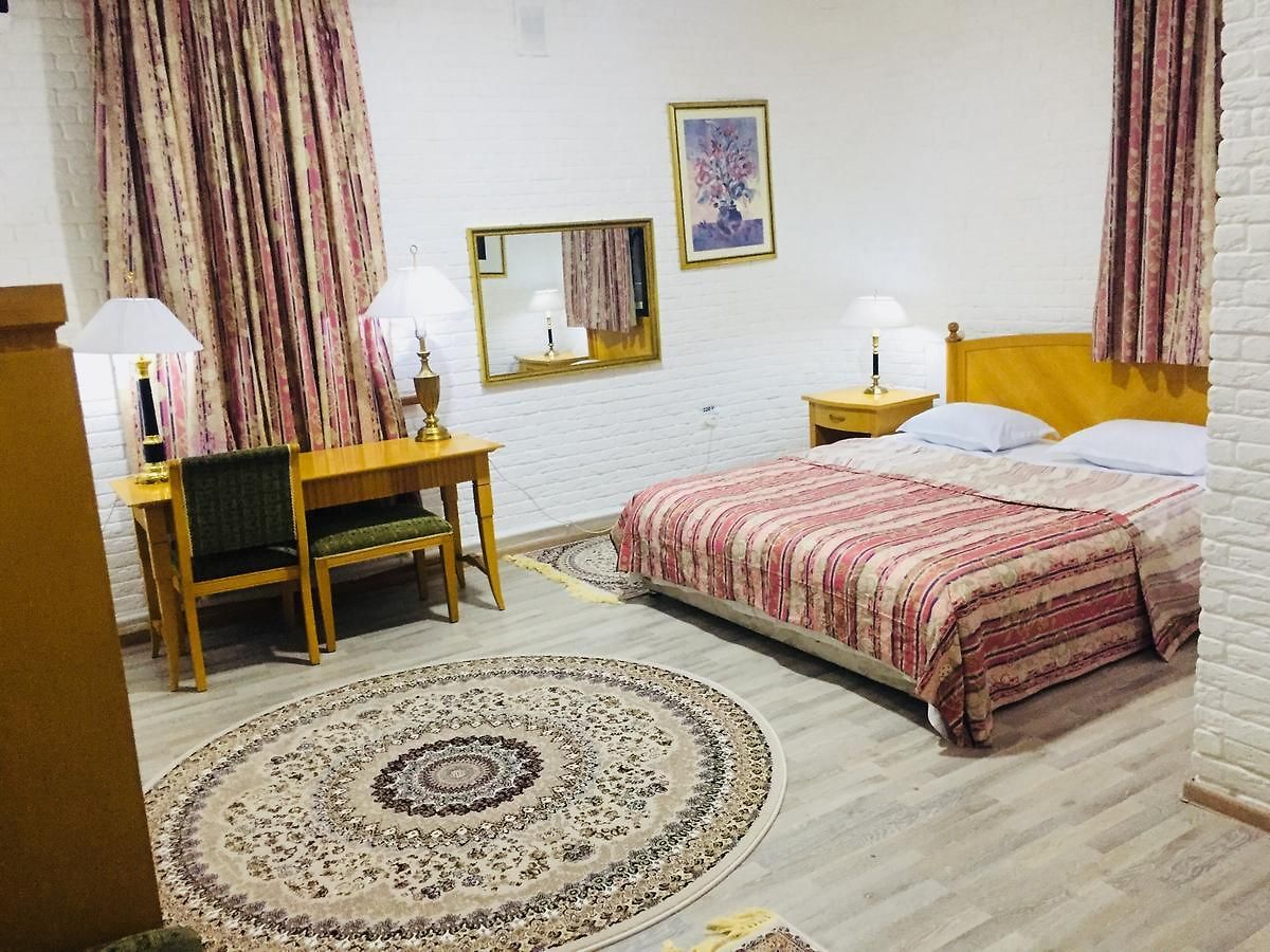 Marakand Saroyi Mehmonxonasi