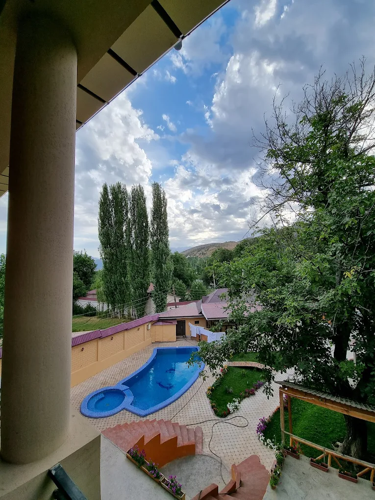 Зона отдых APACHI в горах ЧИМГАН