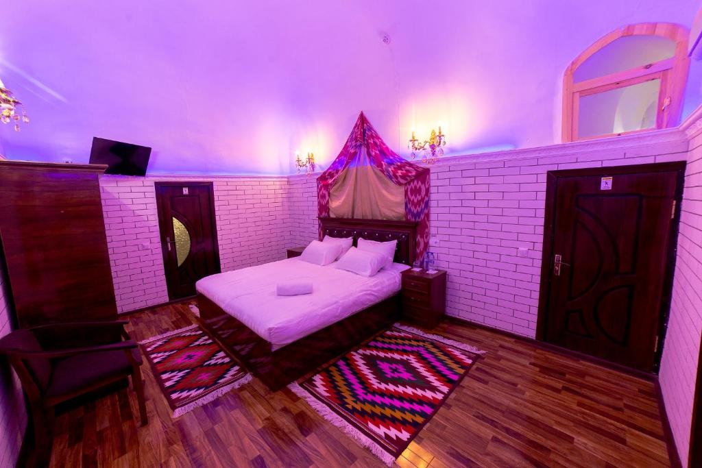 Feruzkhan Hotel Madrasah