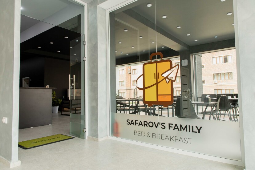 Safarov's Family Hostel