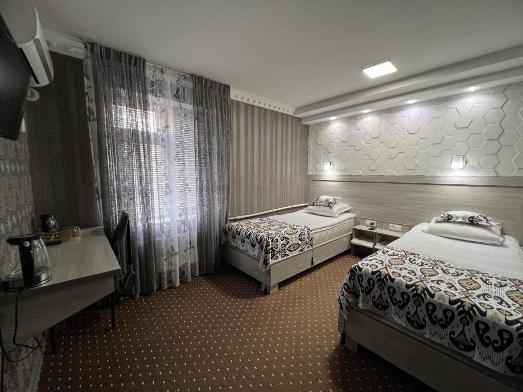 Status House