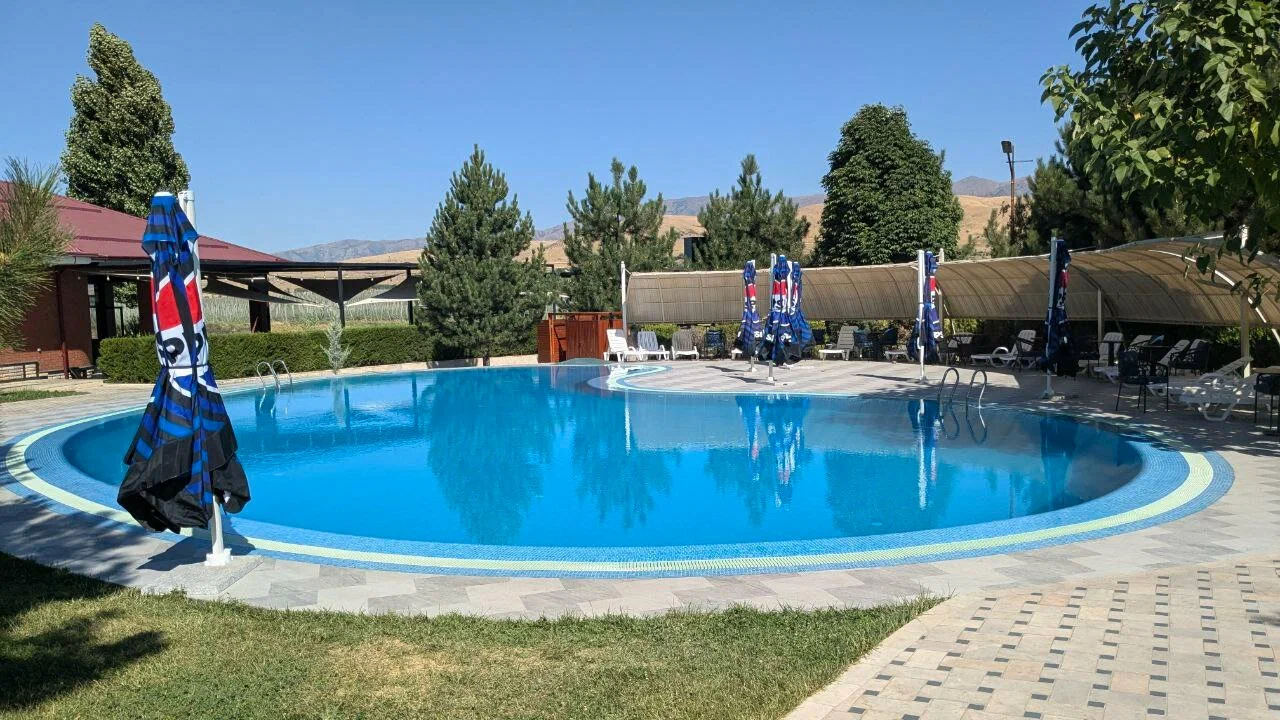 Oasis Sun Club