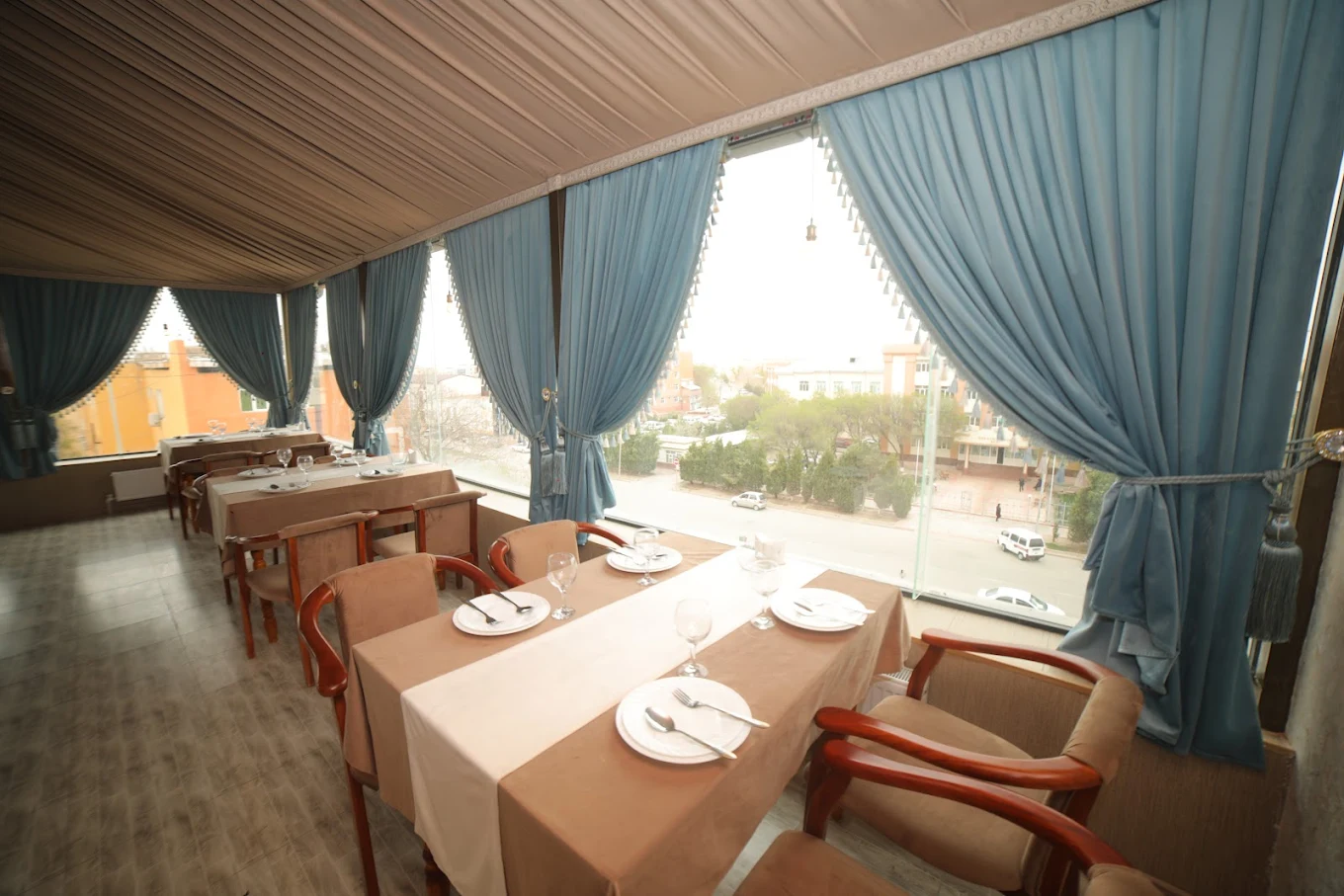 Hotel Tinchlik Plaza