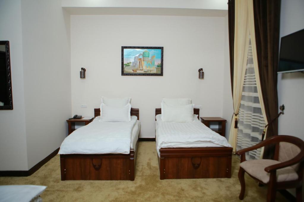 Boulevard Palace