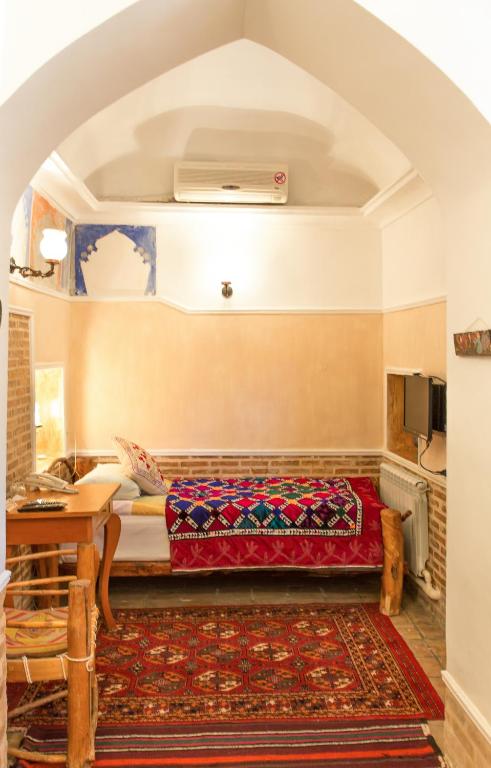 Amulet Hotel