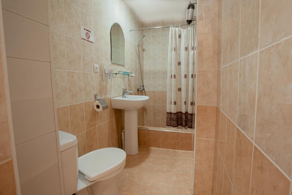 Rohat Hotel