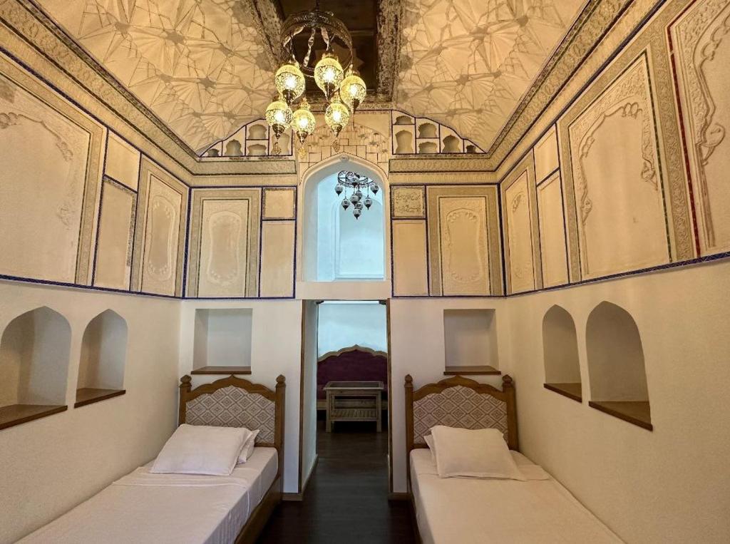Marhaba boutique Madrasah 15th-16th century