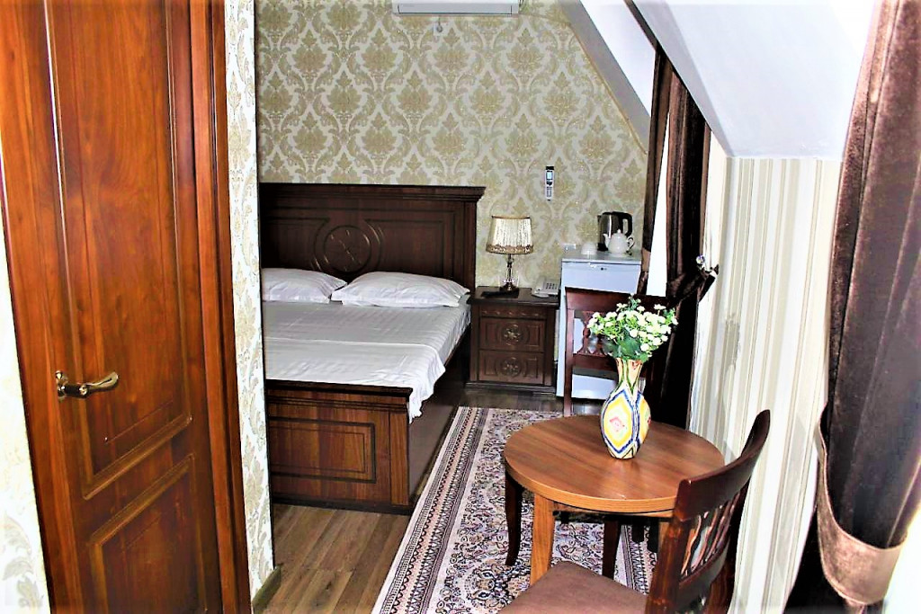 Ridvan Plaza Hotel