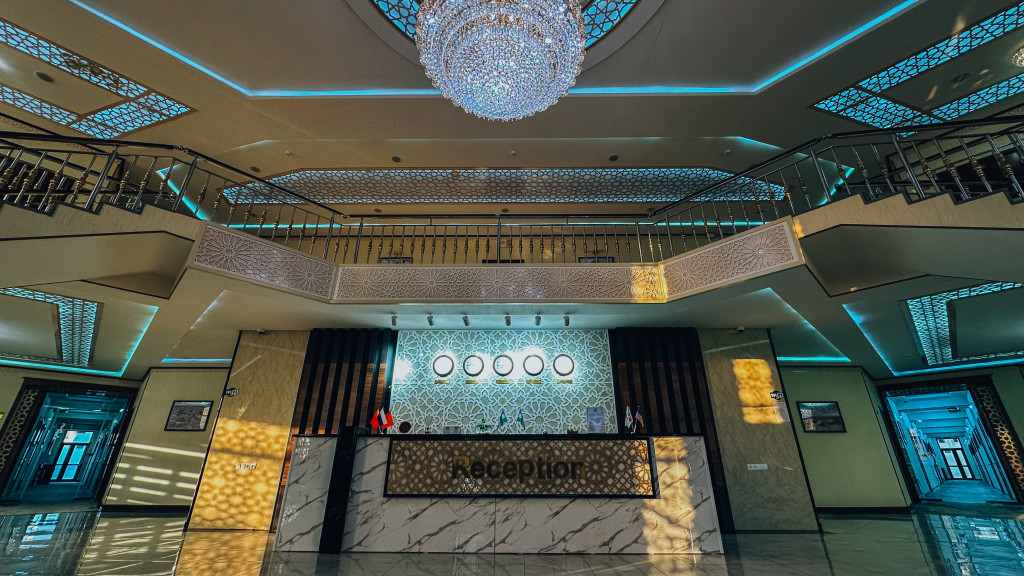 Pakhlavon Hotel