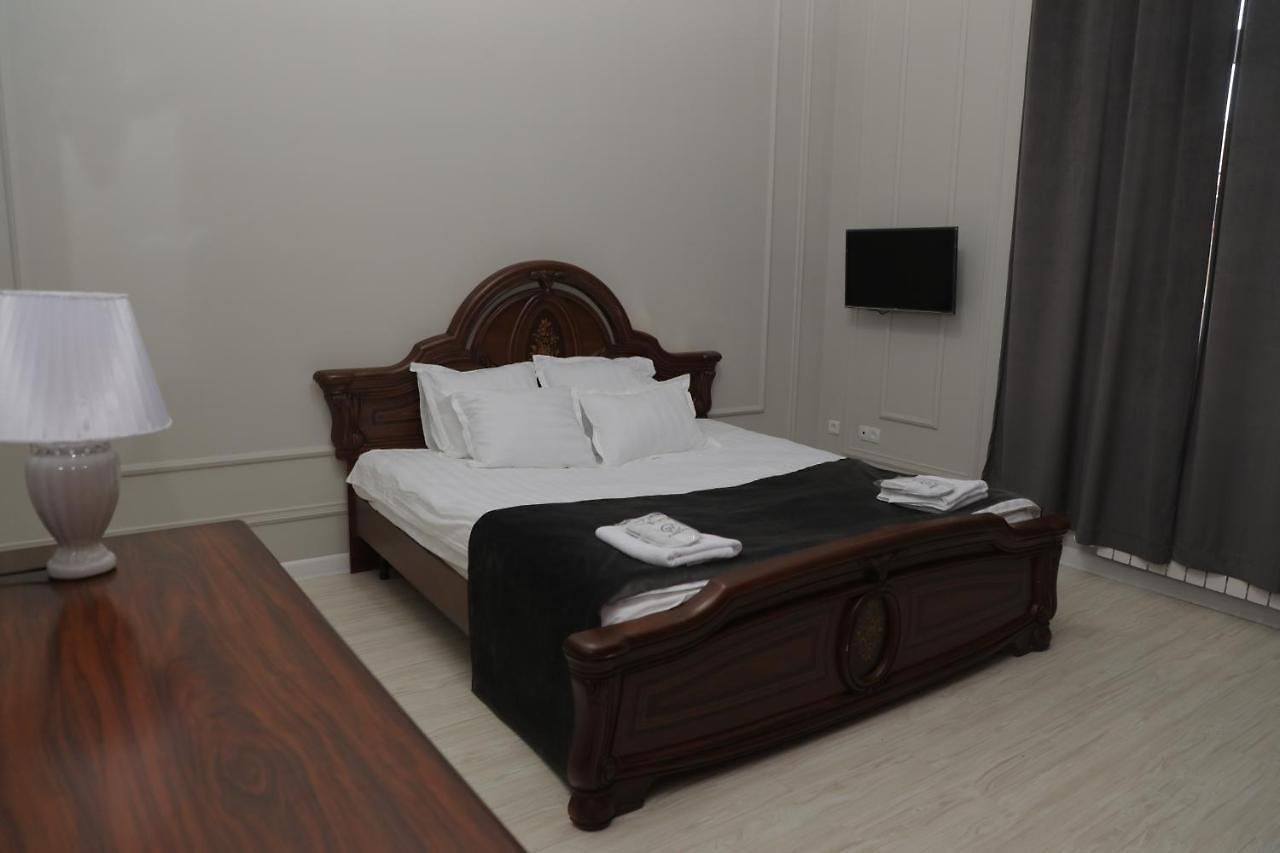 Grand Villa Hotel
