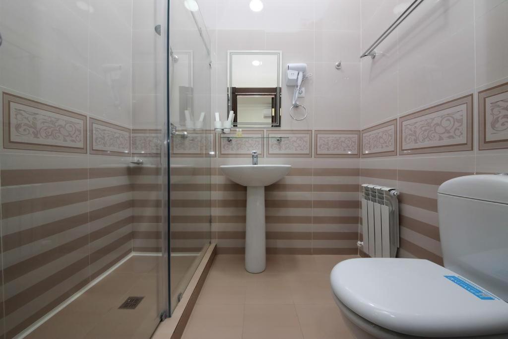Hotel Globus Avenue