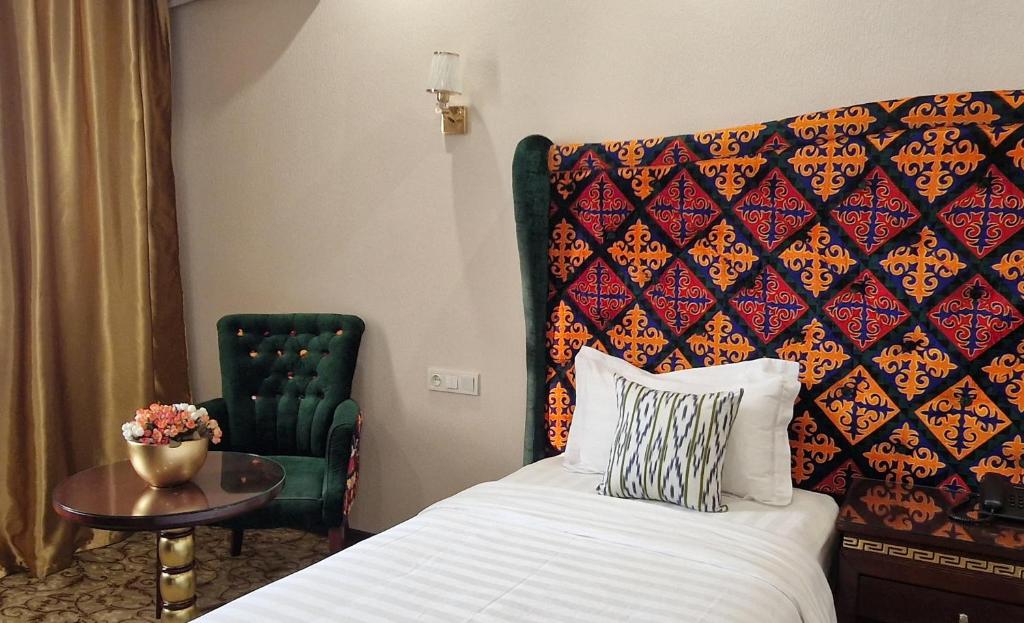 Emirkhan Hotel