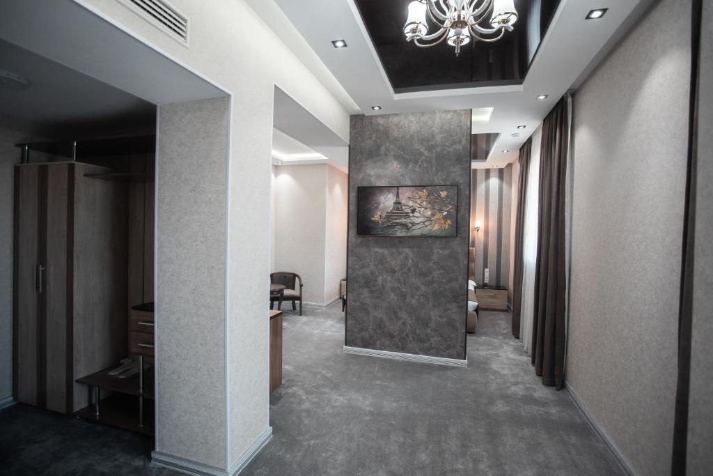 Arhan Palace Premium