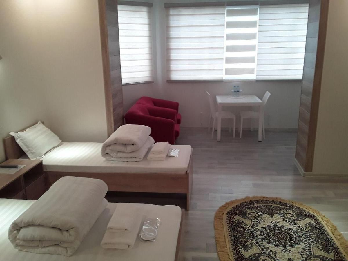 Azmir Hotel