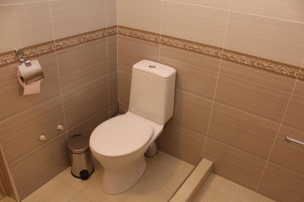 Azmir Hotel