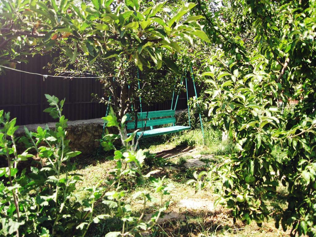 Chimgan Apple Garden