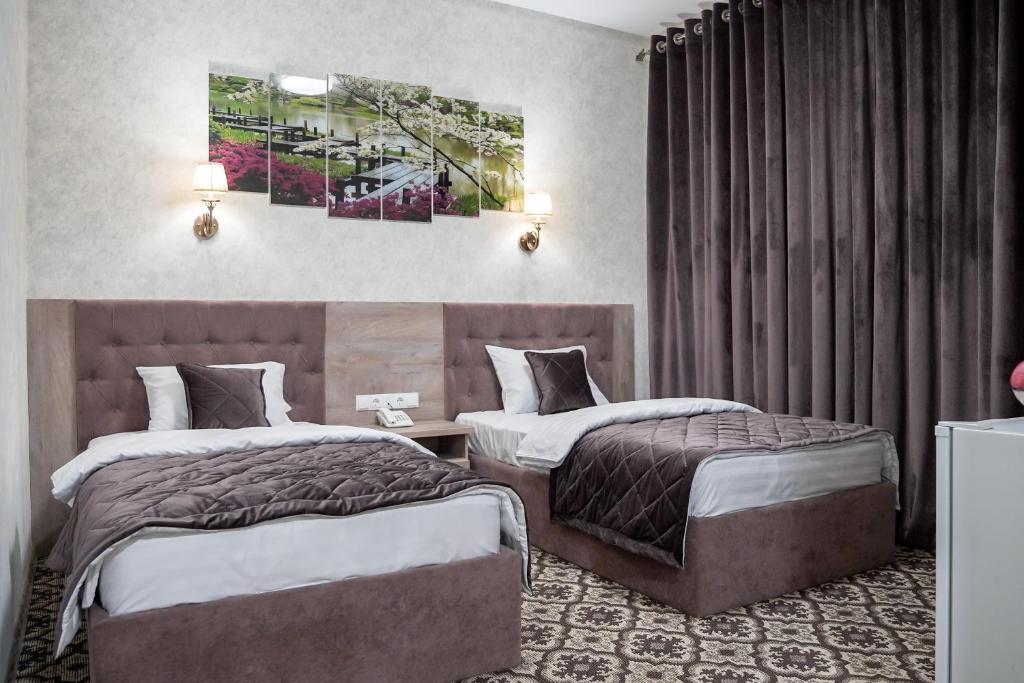 Level Business Hotel