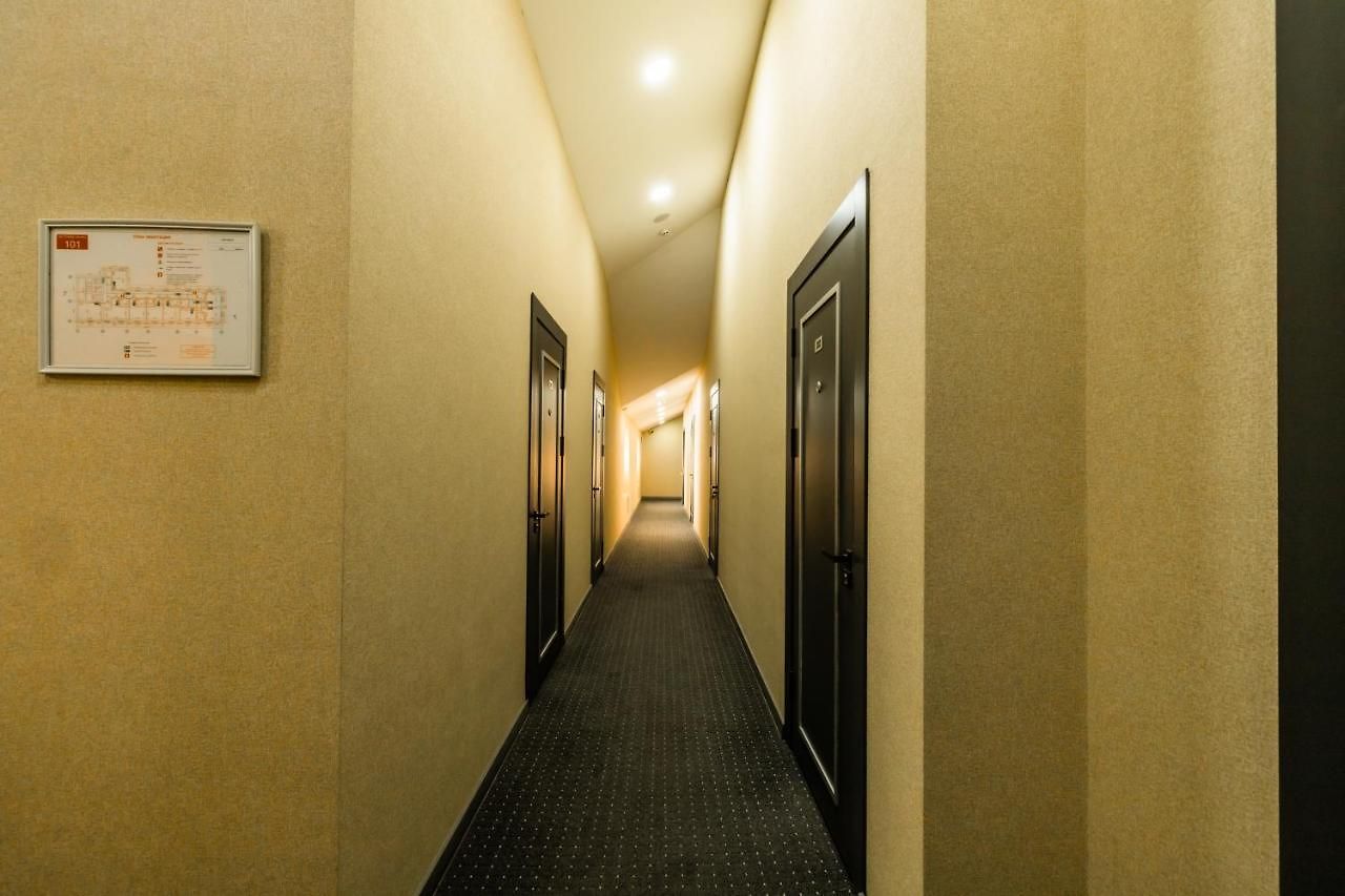 Bobur Hotel