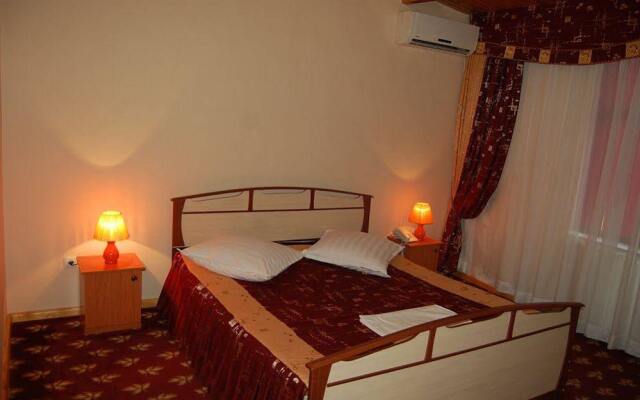 Grand Tashkent Hotel